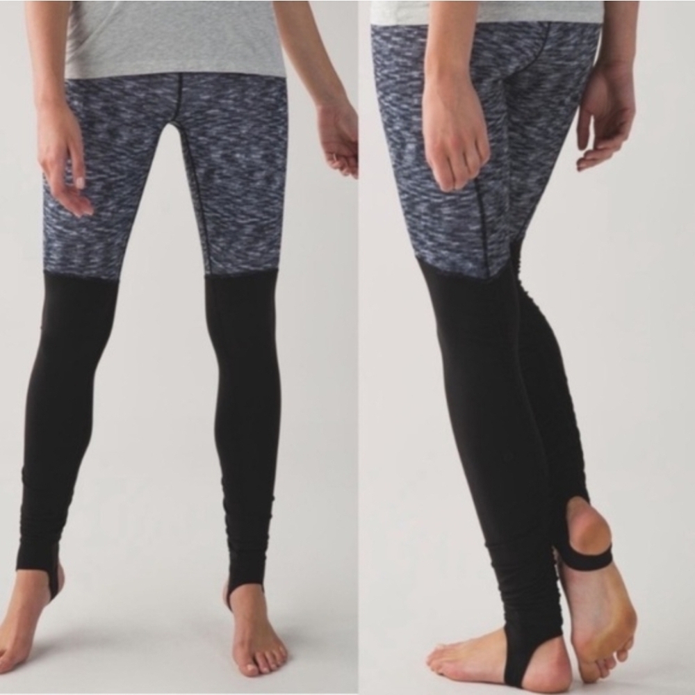 Lululemon Eunder Under Grey And Black Stirrup Leggings Size 8 Gym, Workout, Yoga